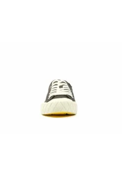 Palladium Ace Cvs - Sneakers Laag - Black White Asparagus -Palladium d3bbdb5b554743438f4f400e3260b194