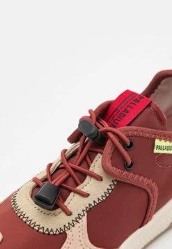 Palladium Ax-Eon Troop Supply Unisex - Sneakers Laag - Wax Red/Nude Dust -Palladium fddcbf4455e94e0e8bd24e2e40c1e2fc